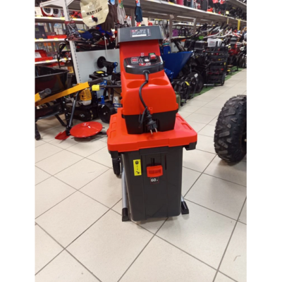 Измельчитель садовый BESH-300 BRAIT